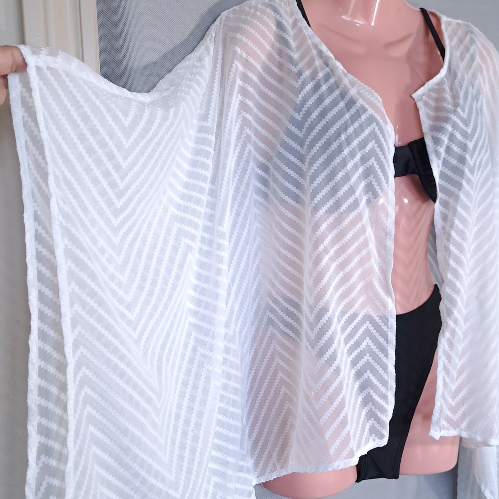 Bisou Bisou Women's Cardigan White Size S Sheer Kimono Cover Up Beach Summer - Picture 2 of 11